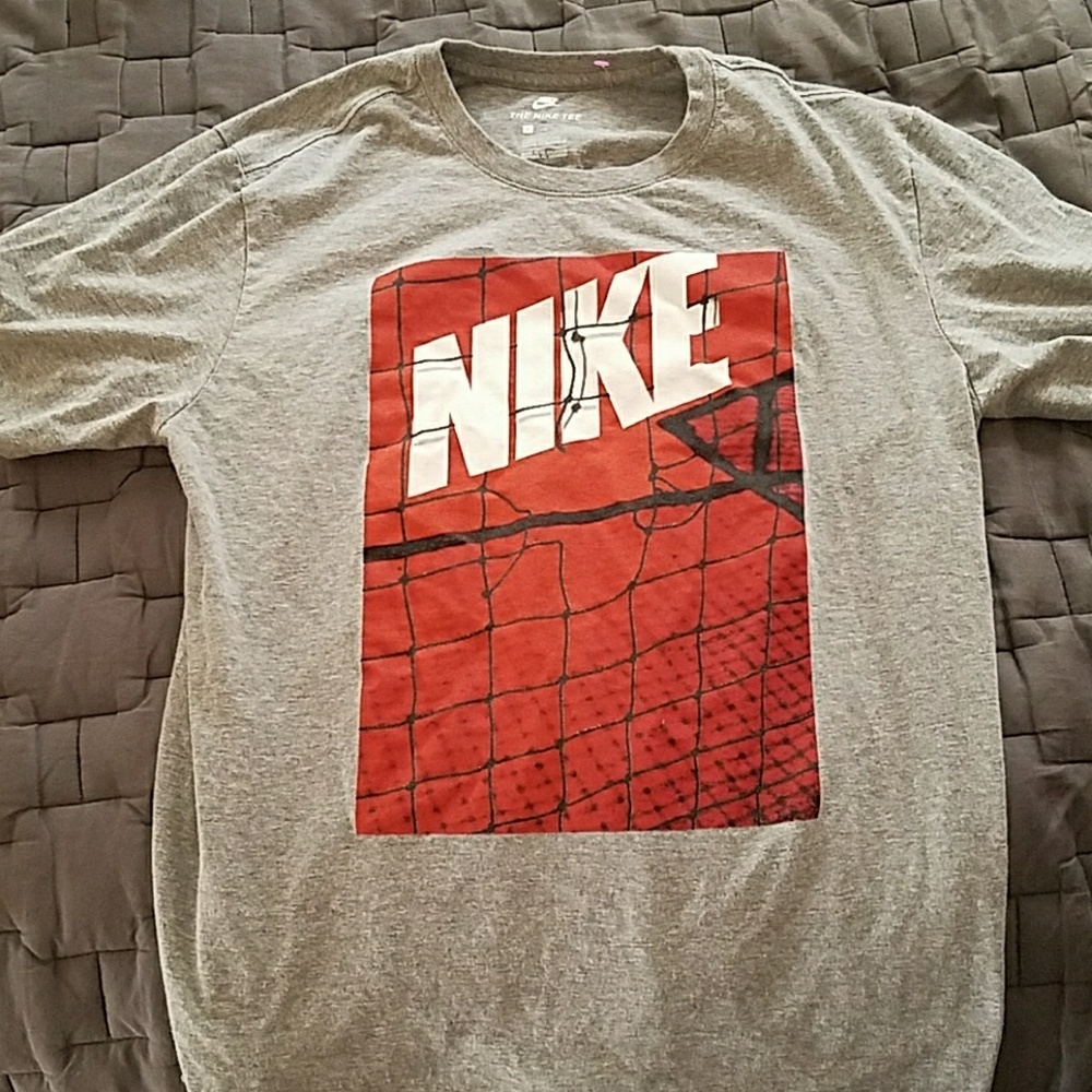 New condition "The Nike Tee"